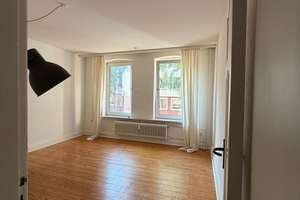 Gemütliche Altbauwohnung in Kiel, nahe Uniklinik, Blücherplatz