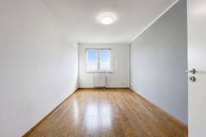 Traumhafte 3-Zimmer-Dachgeschosswohnung mit Balkon in Rostock - Gehlsdorf – Amtsstraße 2, 18147 Gehlsdorf, Rostock – Vorschaubild 7