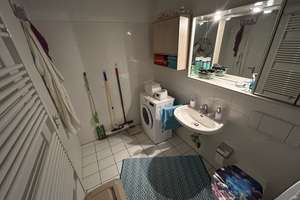 Praktisch geschnittene & lichtdurchflutete 2-Raum-Wohnung mit Balkon, Außenjalousien, Personenaufzug – Hermelinstr. 4, 4329 Heiterblick, Leipzig – Vorschaubild 6