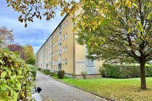 *** nette 2-Raumwohnung mit Balkon *** – Zöllmener Str 18, 1157 Cotta (Stadtteil), Dresden – Vorschaubild 2