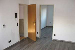 CITYHOUSE: Mehrfamilienhaus solide vermietet mit großem Garten, Keller, Stellplatz und Garage – Die vollständige Adresse der Immobilie erhältst du vom Anbieter., 50767 Heimersdorf, Köln – Vorschaubild 27