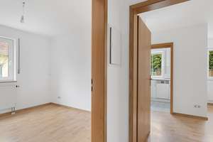 Kompakte 2-Zimmer-Wohnung mit neuer Heizung und zwei TG-Stellplätzen – Unterer Grasweg 63, 85055 Nordost, Ingolstadt – Vorschaubild 14
