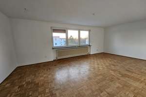 Charmante, familienfreundliche 4-Zimmer-Wohnung mit Loggia & Garage in begehrter Lage am Südklinikum – Die vollständige Adresse der Immobilie erhältst du vom Anbieter., 90473 Langwasser Südost, Nürnberg – Vorschaubild 4