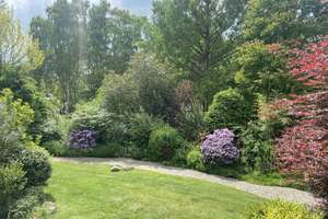 Repräsentative Villa auf einem 1,5 ha großen, parkähnlichem Grundstück – Die vollständige Adresse der Immobilie erhältst du vom Anbieter., 37120 Bovenden – Vorschaubild 3