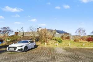 Property thumbnail 12