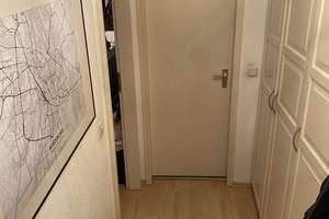 Möblierte 1 Zimmer-Wohnung mit abgetrennten Schlafbereich und großartigen Balkon – Annette-Kolb-Anger 13, 81737 Neuperlach, München – Vorschaubild 2