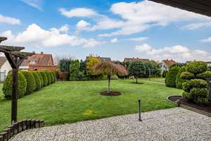 Zweifamilienhaus auf großem Grundstück – Viel Platz für individuelle Gestaltungsmöglichkeiten – Oldenburg (Kreis) – Vorschaubild 10