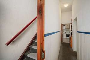 Bremen - Neustadt
| Reihenendhaus als Kapitalanlage mit 8 Zimmern in top Lage – Die vollständige Adresse der Immobilie erhältst du vom Anbieter., 28199 Hohentor, Bremen – Vorschaubild 3