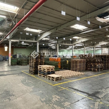 Attraktive Lager- und Logistikhalle Nähe der A1