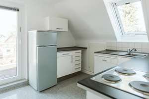 Schöne, geräumige vier Zimmer Wohnung in Hannover, Burg, 10 qm  Balkon, top Ausstattung – Goslarschestraße 29, 30419 Burg, Hannover – Vorschaubild 3