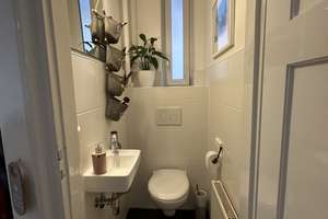 Charmante 4-Zimmer-Altbau-Wohnung mit Balkon und Erkerzimmer in der Azenbergstraße – Die vollständige Adresse der Immobilie erhältst du vom Anbieter., 70174 Relenberg, Stuttgart – Vorschaubild 23