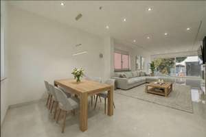 !!! Auf Neubauniveau: !!! Vollständig sanierte Eigentumswohnung mit Garten und Garage in Mögeldorf – Die vollständige Adresse der Immobilie erhältst du vom Anbieter., 90480 Schmausenbuckstraße, Nürnberg – Vorschaubild 9
