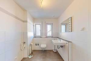 ** Exklusives Wohnen im Ingolstädter Süden – Erdgeschosswohnung mit großer Terrasse und Garten ** – Die vollständige Adresse der Immobilie erhältst du vom Anbieter., 85051 Südwest, Ingolstadt – Vorschaubild 10