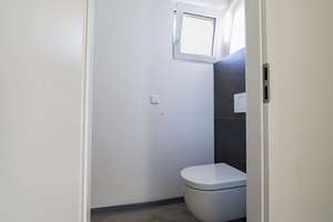 HN-Ost: Moderne 3-Zi.-Wohnung mit 2 Balkonen im 1. OG, Einbauküche u. Außenstellplatz – 74076 Heilbronn, Heilbronn – Vorschaubild 14