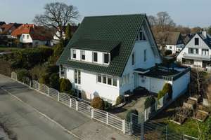 354 m² Familienvilla mit Einliegerwohnung, Sonnenterrasse – exklusives Wohnen im Grünen von Dortmund