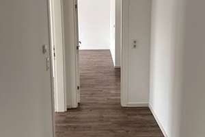 Exklusive 3-Zimmer-Penthousewohnung mit großer Dachterrasse in Bremerhaven – Parkstraße 44a, 27578 Lehe, Bremerhaven – Vorschaubild 8