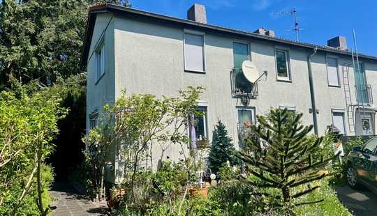 Bild von ''Wohnen am Frankfurter Berg'' 
Vermietete Doppelhaushälfte mit großem Ausbau-Potenzial