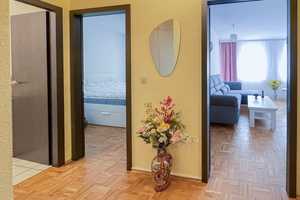 Wohnung mit Parkett und Balkon - großer grüner Innenhof - Einbauküche möglich – Further Straße 16, 9113 Chemnitz – Vorschaubild 22
