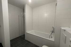Moderne 3-Zimmer-Terrassenwohnung mit Gartenanteil & TG – Neubau 2021 in Aubing-Süd – Maria-Arndt-Str. 5, 81249 Aubing-Süd, München – Vorschaubild 8
