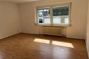 Schöne 3,5-Zimmer-Wohnung in Wuppertal – Augustastraße 55, 42119 Elberfeld, Wuppertal – Vorschaubild 3