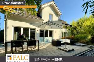 Exklusives Einfamilienhaus mit Galerie, Kamin und Gartenidyll – stilvoll wohnen, entspannt leben.