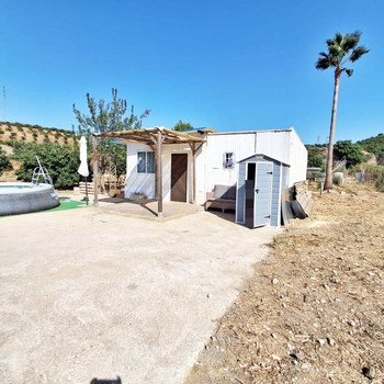 HAUS MIT GRUNDSTÜCK IN ZALEA PIZARRA