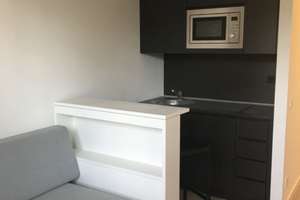 Bezugsfrei zum 1.09.2026 - schönes möbliertes Apartment in Berlin Mitte – Jülicher Straße 16, 13357 Gesundbrunnen, Berlin – Vorschaubild 7
