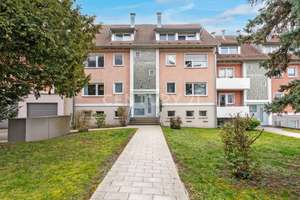 Gepflegte 2-Zimmer-Wohnung mit herrlichem Blick ins Grüne in toller Lage von Stuttgart-Gablenberg – Die vollständige Adresse der Immobilie erhältst du vom Anbieter., 70186 Gablenberg, Stuttgart – Vorschaubild 2