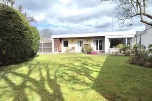 - RESERVIERT -Wohnen auf einer Ebene – Bungalow mit Garten