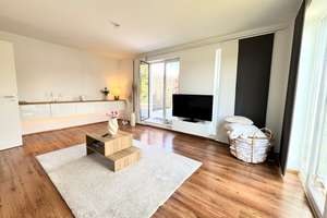 Uninah - Großes 2-Zimmer Apartment mit Einbauküche und Dachterrasse – Artillerieweg 39, 26129 Haarentor, Oldenburg (Oldenburg) – Vorschaubild 2