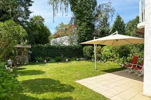 : : Doppelhaushälfte mit wunderschönem Garten und attraktivem Grundriss : : – Die vollständige Adresse der Immobilie erhältst du vom Anbieter., 81825 Waldtrudering, München – Vorschaubild 1