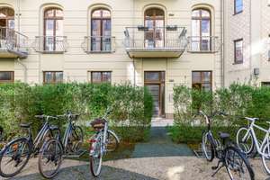 The Hofgarten - Historisches Loft mit Gartenterrasse in kernsanierter Wohnanlage am Südpanke Park – Die vollständige Adresse der Immobilie erhältst du vom Anbieter., 10115 Mitte (Ortsteil), Berlin – Vorschaubild 14