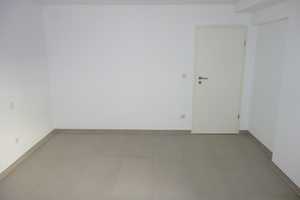 EXKLUSIV IN GRAFENBERG SOUTERRAIN GARTEN-TERRASSENWOHNUNG SEHR RUHIG RENOVIERT MODERNES DUSCHBAD – Hardtstr. 138, 40629 Düsseldorf – Vorschaubild 6