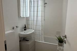 Neu möbliertes Studio-Apartment mit Balkon und Burgblick in Nürnberg-Wöhrd – Kesslerstr. 18, 90489 Wöhrd, Nürnberg – Vorschaubild 11