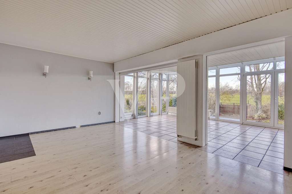 Immobilie in Nörvenich - Großzügiges Einfamilienhaus mit schönem Wintergarten - Bild 1