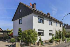 Sanierte Doppelhaushälfte in Lauenstein mit schönem Garten, Vollkeller, Garage und Carports – Hameln-Pyrmont (Kreis) – Vorschaubild 1