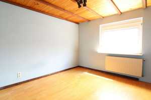 Charmantes Einfamilienhaus mit Potenzial in Hainstadt – zentrale Lage, großer Hof & Ausbaureserve – Offenbach (Kreis) – Vorschaubild 7