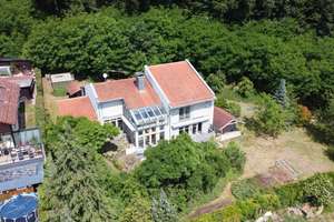 Erwecken Sie ihr Traumhaus aus dem Dornröschenschlaf! Architektenhaus mit traumhaftem Weitblick