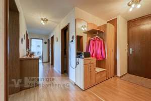 Tolle 4 Zimmerwohnung mit Garage - sofort Frei - in gutem Zustand – Die vollständige Adresse der Immobilie erhältst du vom Anbieter., 72762 Reutlingen-Mitte, Reutlingen – Vorschaubild 4