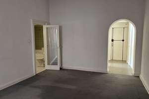 Exklusive 3‑Zimmer‑Altbauwohnung mit Kamin nahe Kurfürstendamm – keine Käuferprovision – Rankestraße 14, 10789 Charlottenburg, Berlin – Vorschaubild 12
