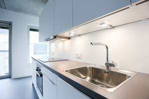 Stylische Wohnung -wahlweise mit 3 oder 4 Zimmern- in Berlin-Mitte (WG-geeignet) – George-Stephenson-Straße 14, 10557 Moabit, Berlin – Vorschaubild 4