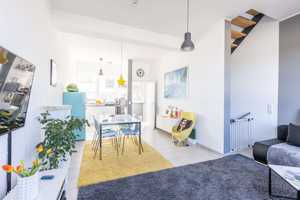 Exklusives Stadthaus in Hennef – modernes Design trifft auf Wohnkomfort mit Dachterrasse – Rhein-Sieg-Kreis – Vorschaubild 3