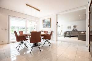 Winkelbungalow Delkenheim: 130 m² Wohnfl + voll ausgebauter Keller – bis ~190 m² fürs Wohnen nutzbar – Die vollständige Adresse der Immobilie erhältst du vom Anbieter., 65205 Delkenheim, Wiesbaden – Vorschaubild 5