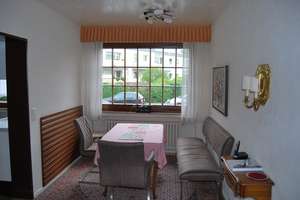 Ideal für Familien! Geräumige Doppelhaushälfte mit Garage, Balkon und Garten in Hilden-Süd – Erikaweg 30 c, 40723 Hilden – Vorschaubild 13