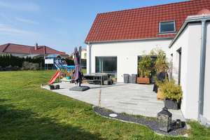 Barrierefrei wohnen, großes Einfamilienhaus fast neu – Die vollständige Adresse der Immobilie erhältst du vom Anbieter., 37181 Hardegsen – Vorschaubild 4