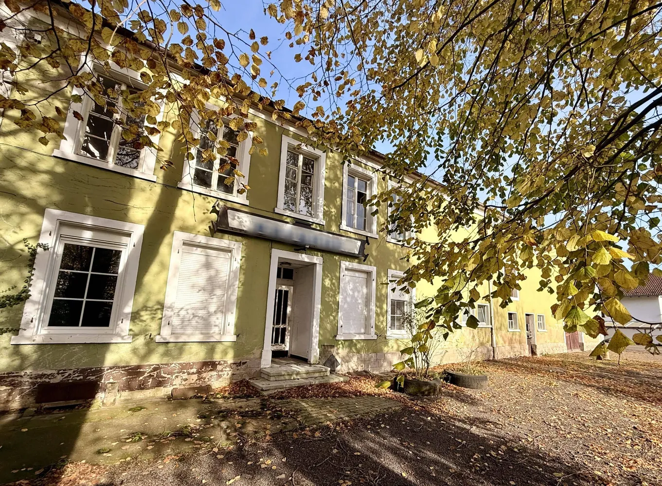 Schöner Bauernhof mit großem Grundstück und vielfältigen Nutzungsmöglichkeiten!, Saarlouis Kreis – Bild 1