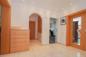 Haus im Haus - Exklusive 175 m² Maisonette-Eigentumswohnung in schönem Zweifamilienhaus mit Garten! – Die vollständige Adresse der Immobilie erhältst du vom Anbieter., 47228 Bergheim, Duisburg – Vorschaubild 9