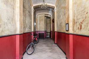 Über den Dächern des Scheunenviertels: Wohnen im historischen Stadtpalais – Die vollständige Adresse der Immobilie erhältst du vom Anbieter., 10119 Mitte (Ortsteil), Berlin – Vorschaubild 11