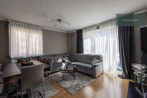 Familienglück - attraktive 4-Zimmer-Wohnung zum Wohlfühlen in München-Moosach – München – Vorschaubild 1