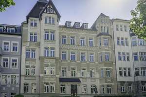 Charmante Dachgeschosswohnung in attraktiver Wohnlage – Barbarossastr. 68, 9112 Kaßberg, Chemnitz – Vorschaubild 2